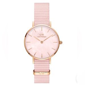 NWT DANIEL WELLINGTON Mother of Pearl 28 mm Petite Coral NATO Rose/Gold‎ Watch